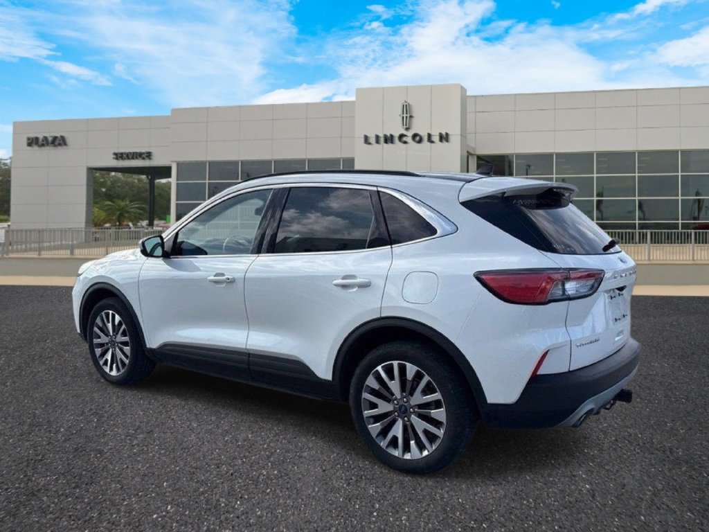 Used 2022 Ford Escape Titanium w/ Class II Trailer Tow Package AWD/4WD image 8