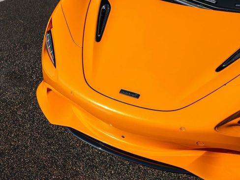 New 2026 McLaren 750S Spider image 25