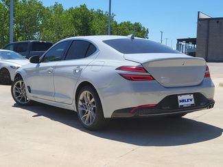 Used 2022 Genesis G70 2.0T RWD video 3