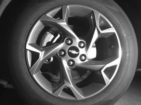Used 2025 Chevrolet Trax LT w/ LT Convenience Package FWD image 12