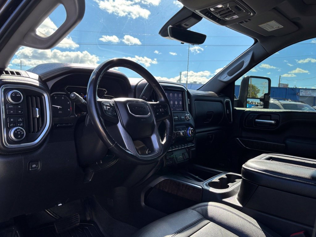 Used 2020 GMC Sierra 2500 Denali w/ Denali Ultimate Package AWD/4WD image 12
