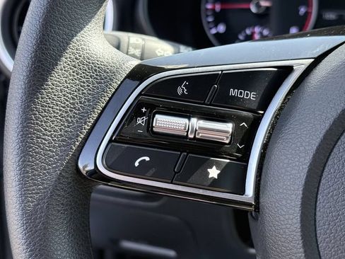 Certified 2023 Kia Forte LXS w/ LXS Technology Package FWD image 12