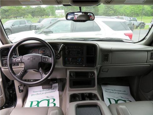 Used 2005 Chevrolet Silverado 3500 LT w/ Heavy-Duty Power Package image 6