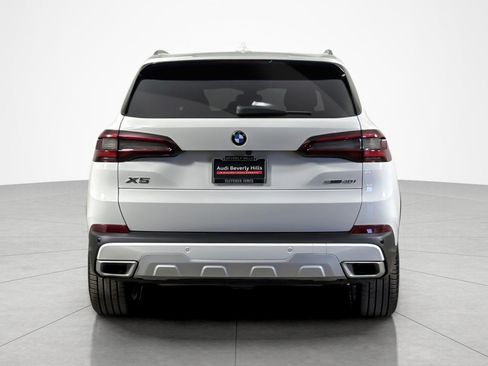 Used 2023 BMW X5 sDrive40i w/ Premium Package RWD image 4