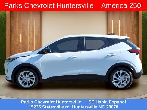 New 2027 Chevrolet Bolt LT w/ Comfort Package FWD image 27
