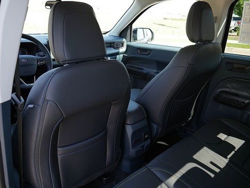 New 2025 Ford Maverick Lobo image 14