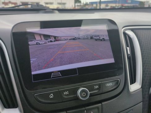 Used 2024 Chevrolet Malibu LT FWD image 23