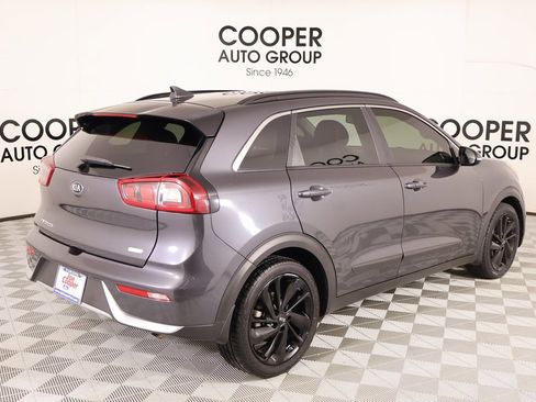 Used 2019 Kia Niro S Touring image 21