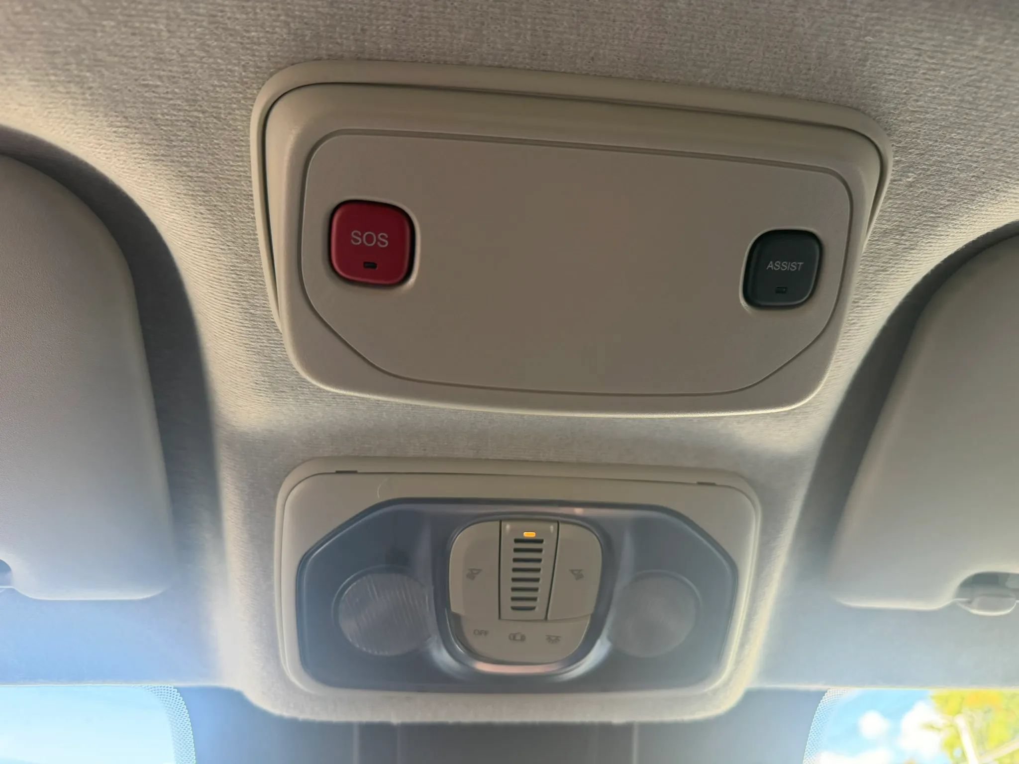 Used 2025 RAM ProMaster 2500 w/ U-Haul Equipment Group FWD image 22