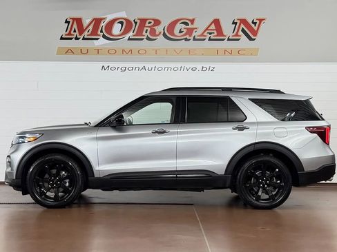 Used 2022 Ford Explorer ST-Line w/ Class IV Trailer Tow Package AWD/4WD image 6