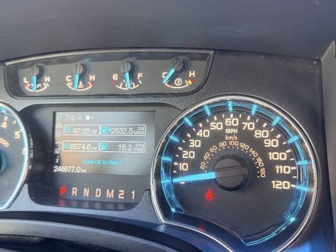 Used 2011 Ford F150 FX4 w/ FX Luxury Pkg AWD/4WD image 15