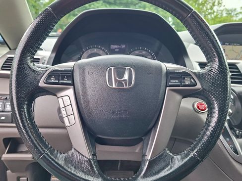 Used 2016 Honda Odyssey EX-L image 22