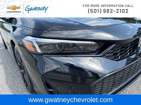 Used 2025 Honda Civic Sport image 13