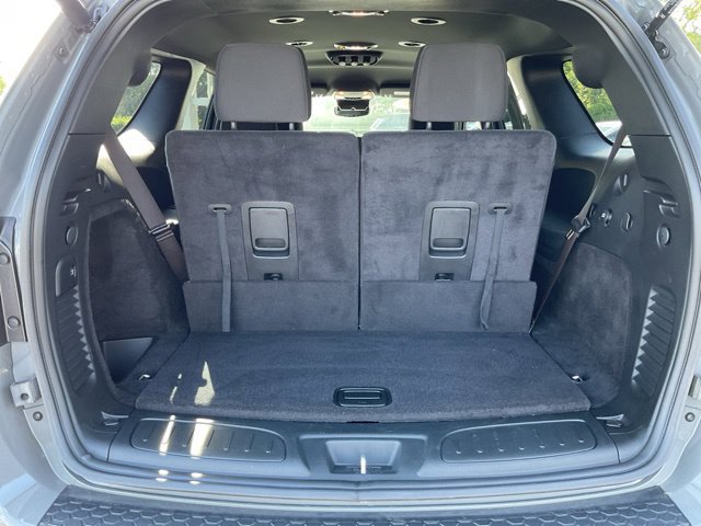 Used 2025 Dodge Durango R/T w/ Blacktop Package AWD/4WD image 12