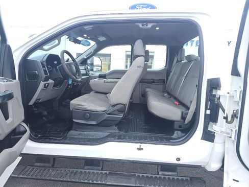 Used 2018 Ford F350 XL image 16