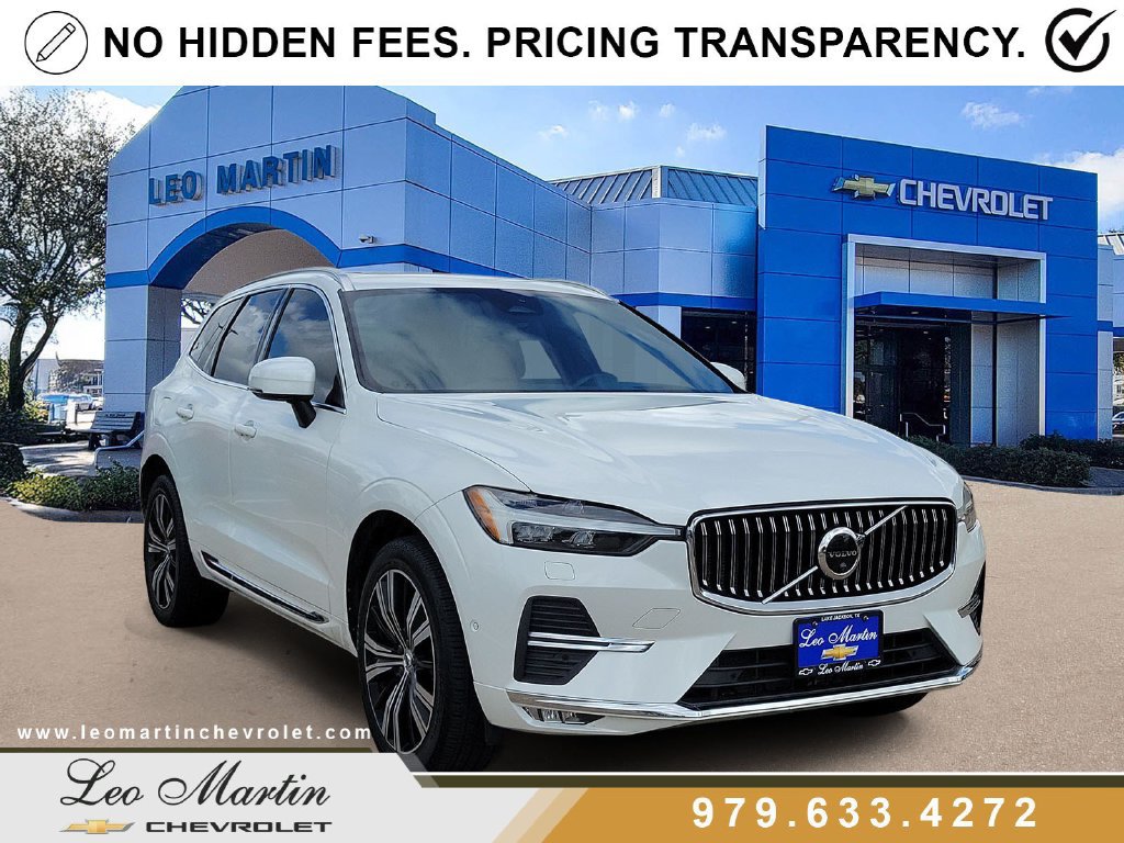 Used 2022 Volvo XC60 B5 Inscription w/ Advanced Package FWD image 2