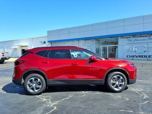 Used 2024 Chevrolet Blazer LT w/ Convenience Package FWD image 29