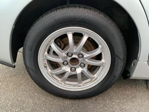 Used 2016 Toyota Prius V Five image 23