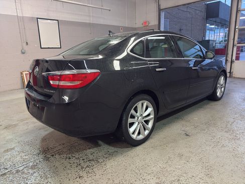 Used 2014 Buick Verano FWD image 6