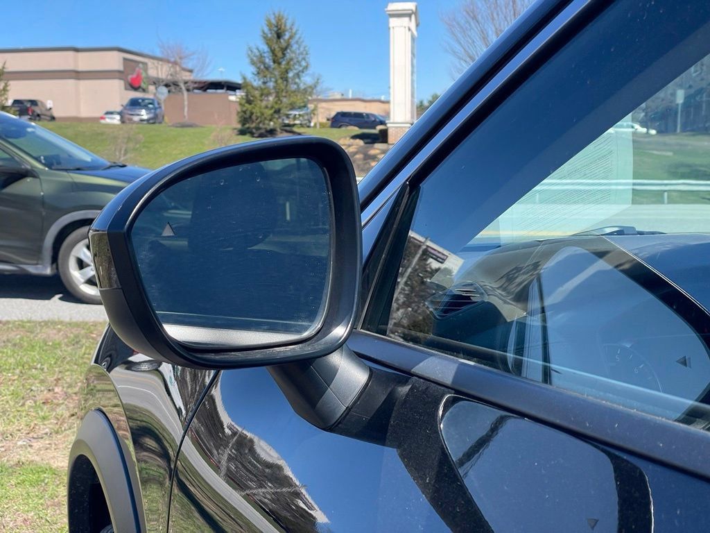 Certified 2023 Nissan Rogue SV w/ SV Premium B Package AWD/4WD image 33