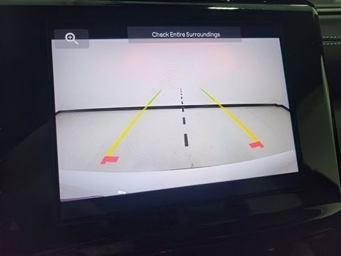 Used 2025 Jeep Grand Cherokee L Altitude image 3