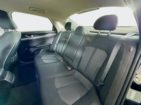 Used 2023 Kia K5 LXS image 26