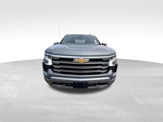 Used 2023 Chevrolet Silverado 1500 High Country AWD/4WD video 2
