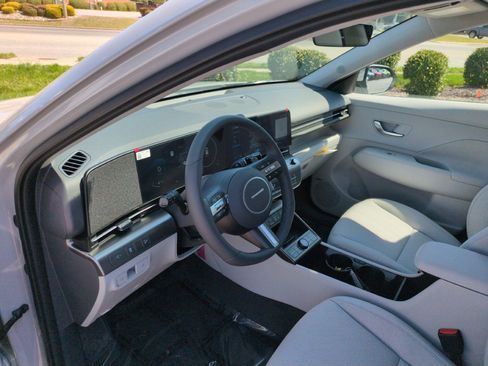 New 2026 Hyundai Kona Limited FWD image 15