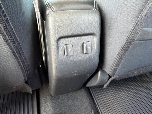 Used 2024 Nissan Kicks SV FWD image 13