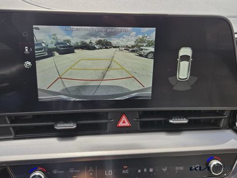 Certified 2023 Kia Sportage EX FWD image 22