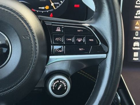 Used 2023 Maserati Grecale Modena image 15