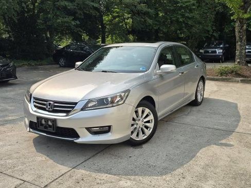 Used 2014 Honda Accord EX image 1