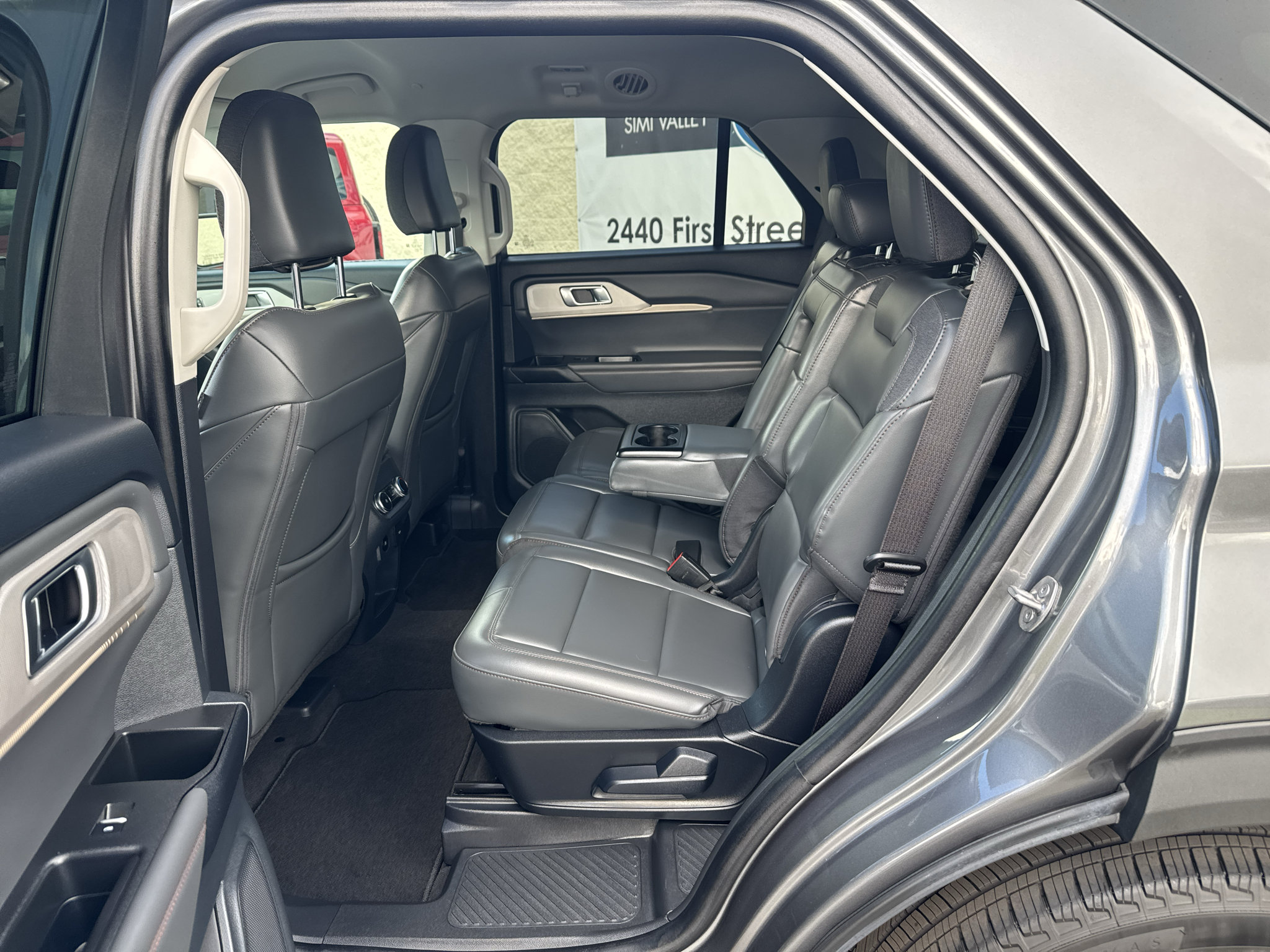 Used 2026 Ford Explorer Active w/ Active Comfort Package AWD/4WD image 14
