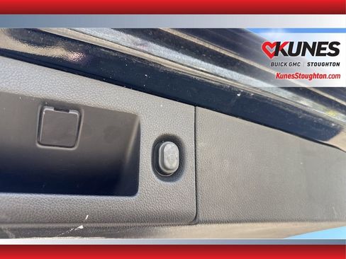 Used 2015 Chevrolet Tahoe LTZ AWD/4WD image 20