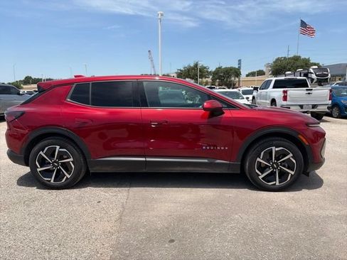 Used 2025 Chevrolet Equinox EV LT w/ Comfort Package FWD image 5