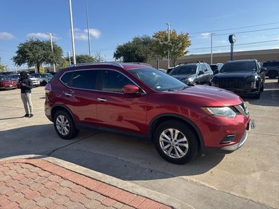 Used 2016 Nissan Rogue SV
