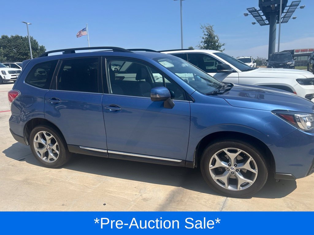 Used 2017 Subaru Forester 2.5i Touring AWD/4WD image 2