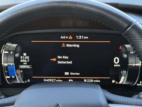 Used 2024 Mitsubishi Outlander SE image 24