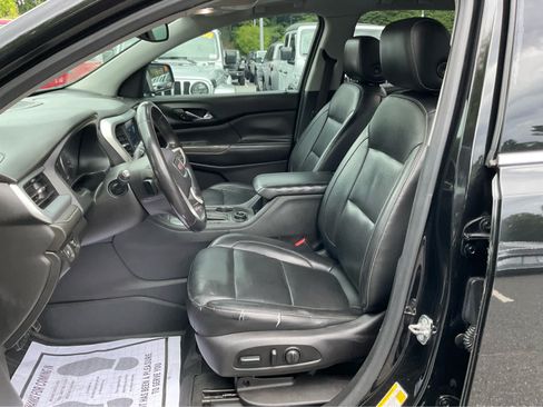 Used 2018 GMC Acadia SLT FWD image 12