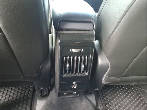 Used 2022 Jeep Compass Latitude AWD/4WD image 10