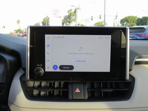 Certified 2025 Toyota RAV4 XLE image 28