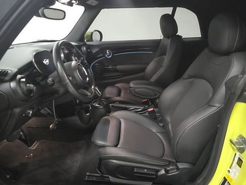 Used 2023 MINI Cooper S FWD image 5