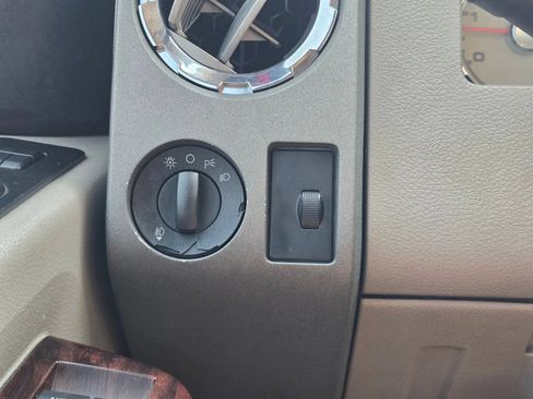 Used 2008 Ford F450 Lariat AWD/4WD image 24