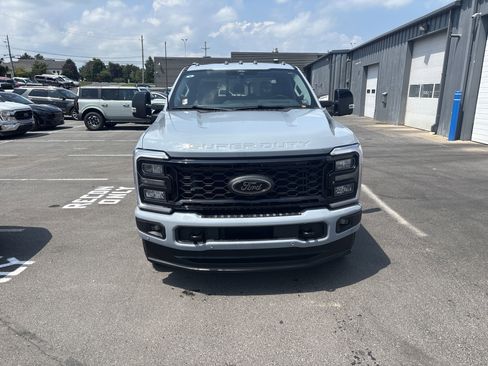 New 2025 Ford F250 Lariat w/ Lariat Ultimate Package image 9
