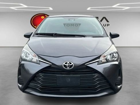 Used 2018 Toyota Yaris L image 8