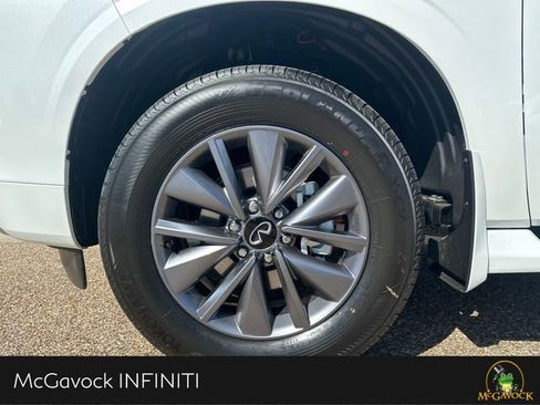 New 2026 INFINITI QX80 Pure w/ Cargo Package AWD/4WD image 8