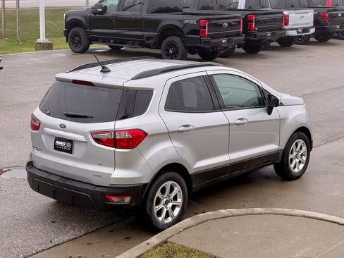 Used 2018 Ford EcoSport SE image 5