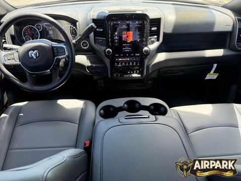 New 2026 RAM 3500 Tradesman AWD/4WD image 27
