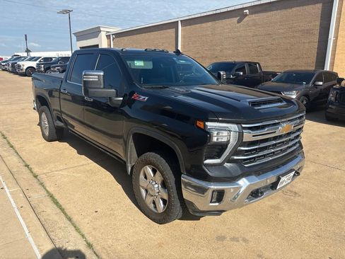 Used 2024 Chevrolet Silverado 2500 LTZ w/ LTZ Premium Texas Edition AWD/4WD image 7