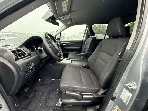Certified 2023 Honda Ridgeline Sport image 13